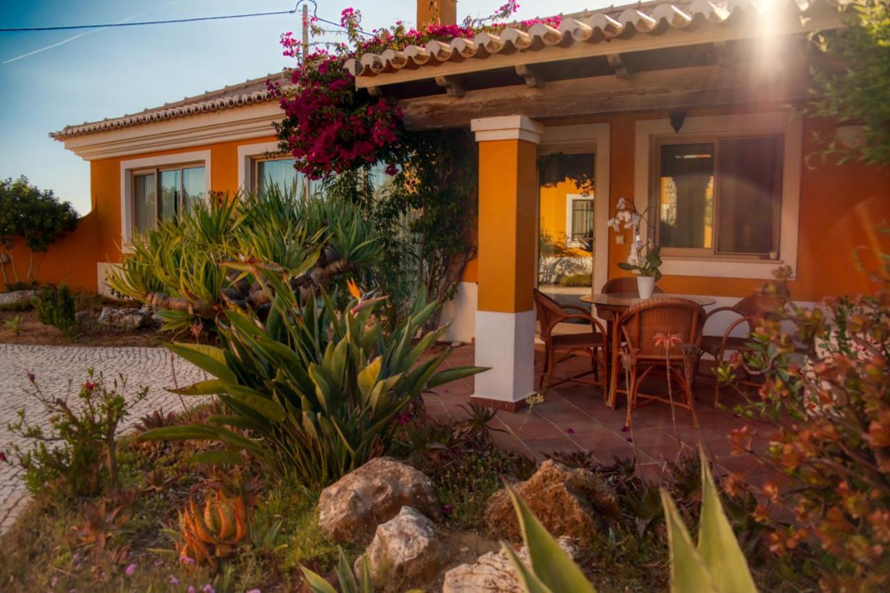 Moonshine Guest House With Private Studios And Private Cottage Lagos Dış mekan fotoğraf