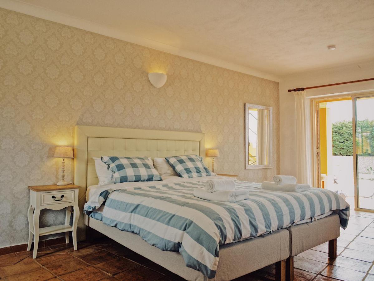 Moonshine Guest House With Private Studios And Private Cottage Lagos Dış mekan fotoğraf