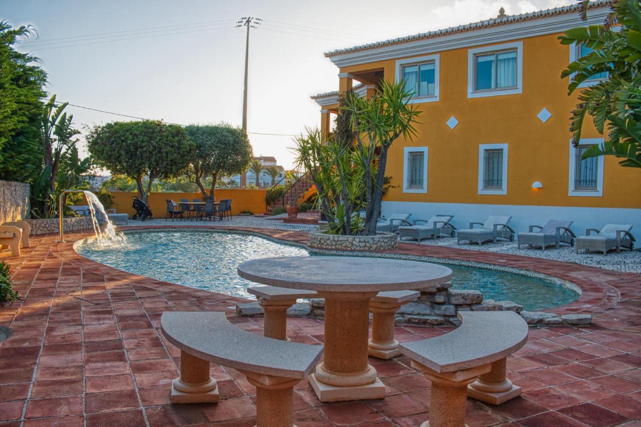 Moonshine Guest House With Private Studios And Private Cottage Lagos Dış mekan fotoğraf