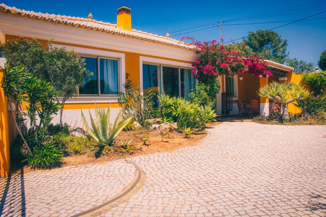 Moonshine Guest House With Private Studios And Private Cottage Lagos Dış mekan fotoğraf